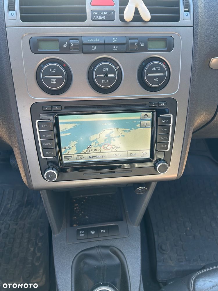 Volkswagen Touran 1.9 TDI Highline - 6