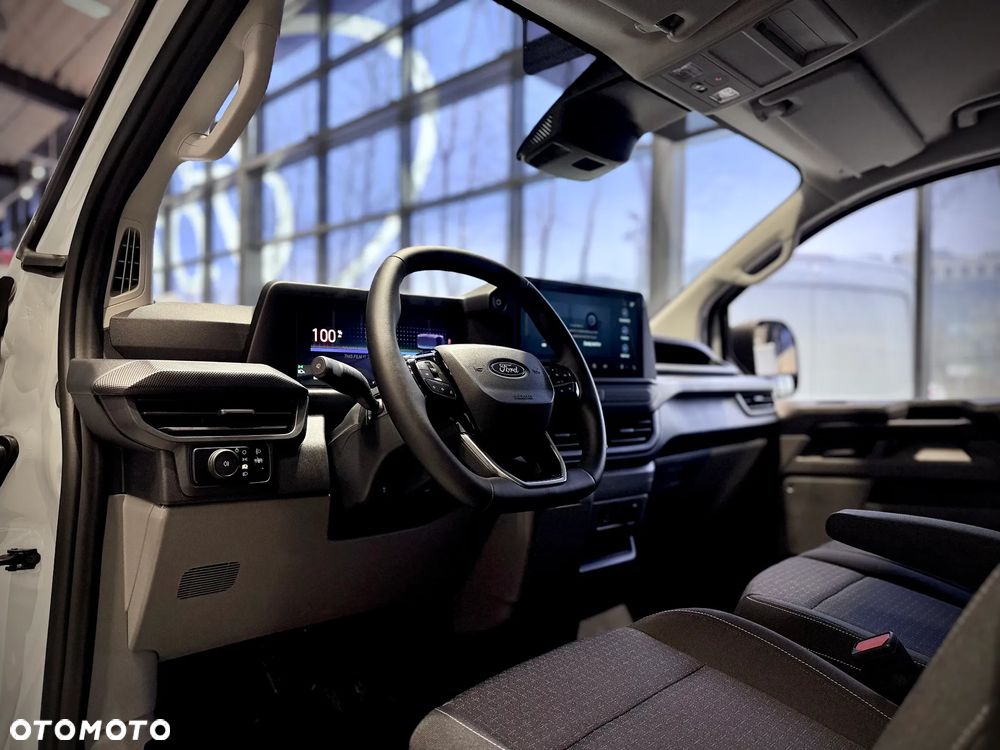 Ford Transit Custom - 24