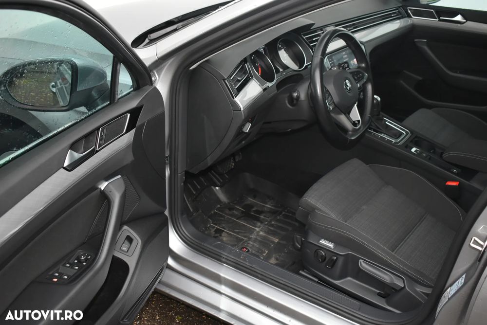 Volkswagen Passat 2.0 TDI DSG Comfortline - 6