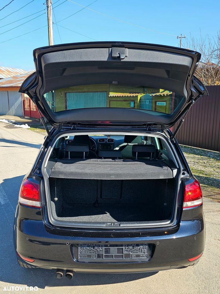 Volkswagen Golf 1.4 TSI Highline - 14