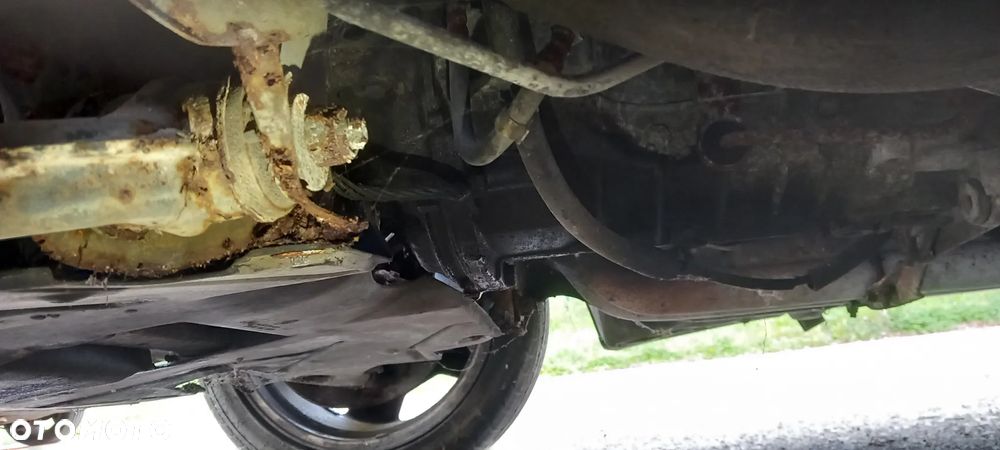 Mercedes-Benz W124 (1984-1993) - 11