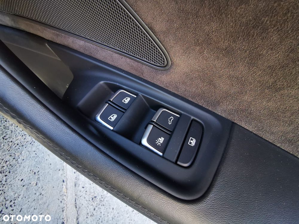 Audi A8 4.2 FSI Quattro tiptronic Langversion - 5