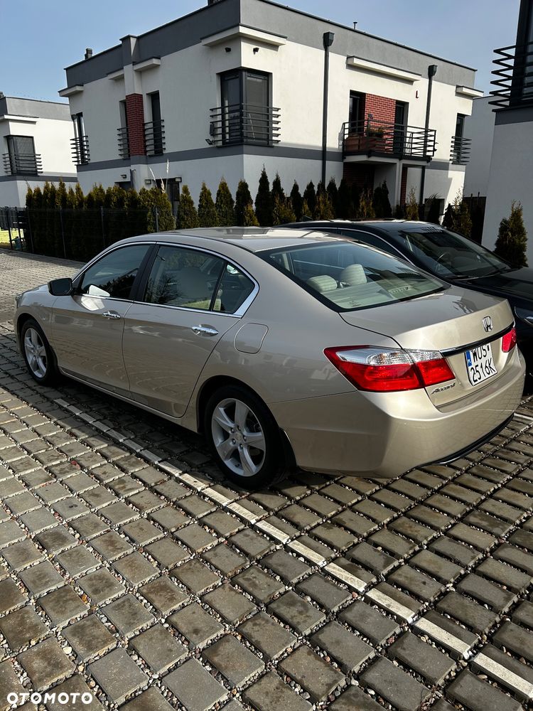 Honda Accord 2.4 LX - 16