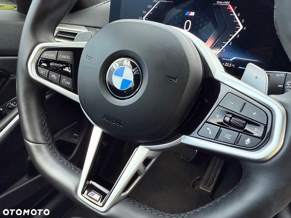 BMW Seria 3 330i xDrive M Sport - 33
