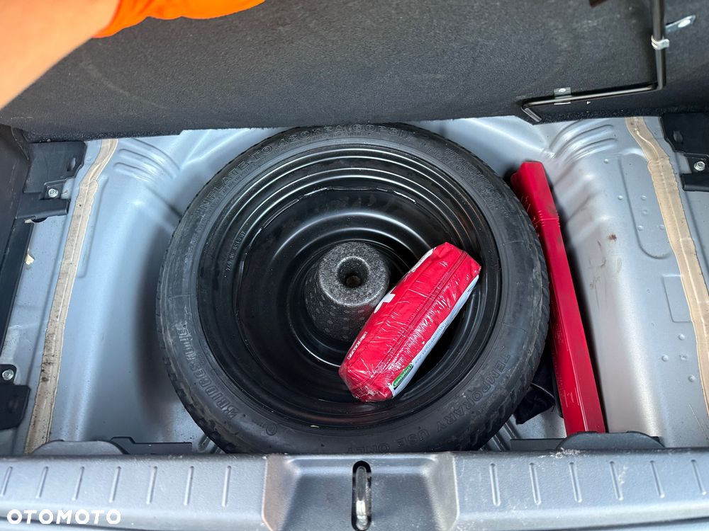 Toyota Yaris 1.33 2010 - 18