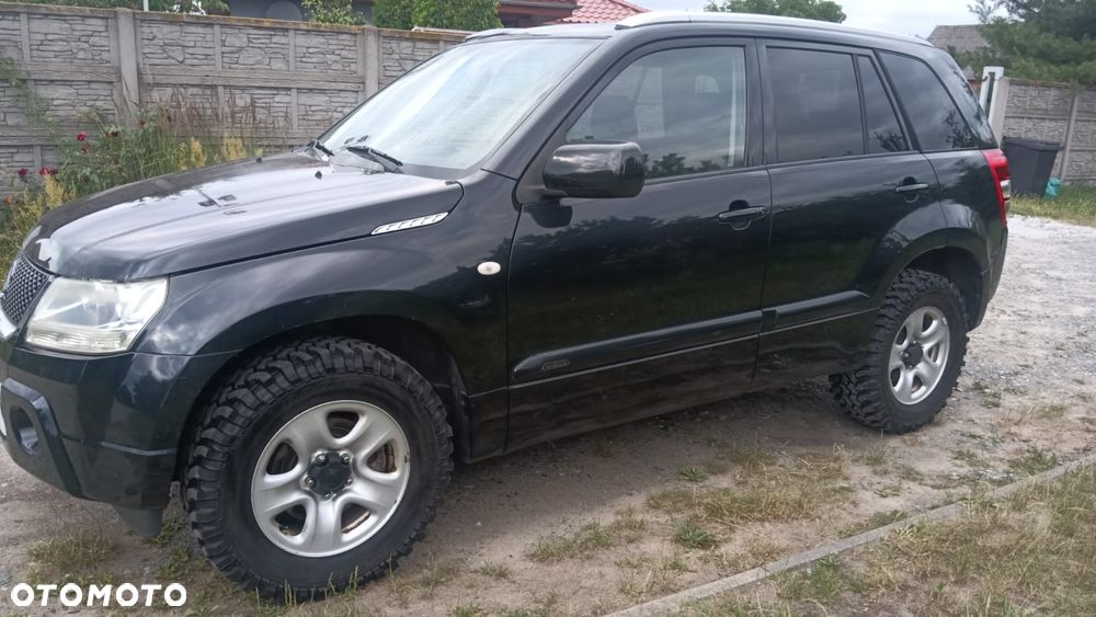 Suzuki Grand Vitara 2.0 Comfort - 1