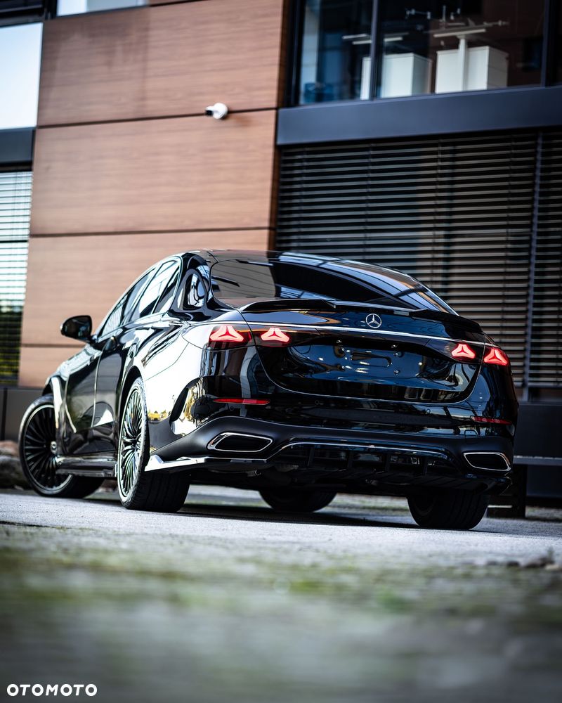 Mercedes-Benz Klasa E 220 d 4-Matic - 6