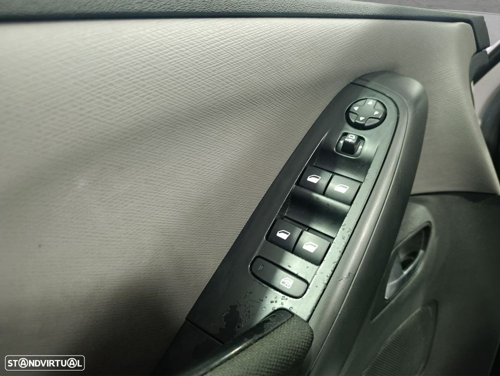 Citroën C4 Grand Picasso 1.2 PureTech Live - 12