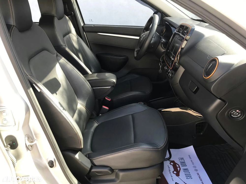 Dacia Spring Expression - 17