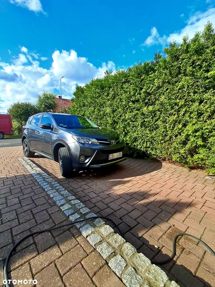 Toyota RAV4 - 8