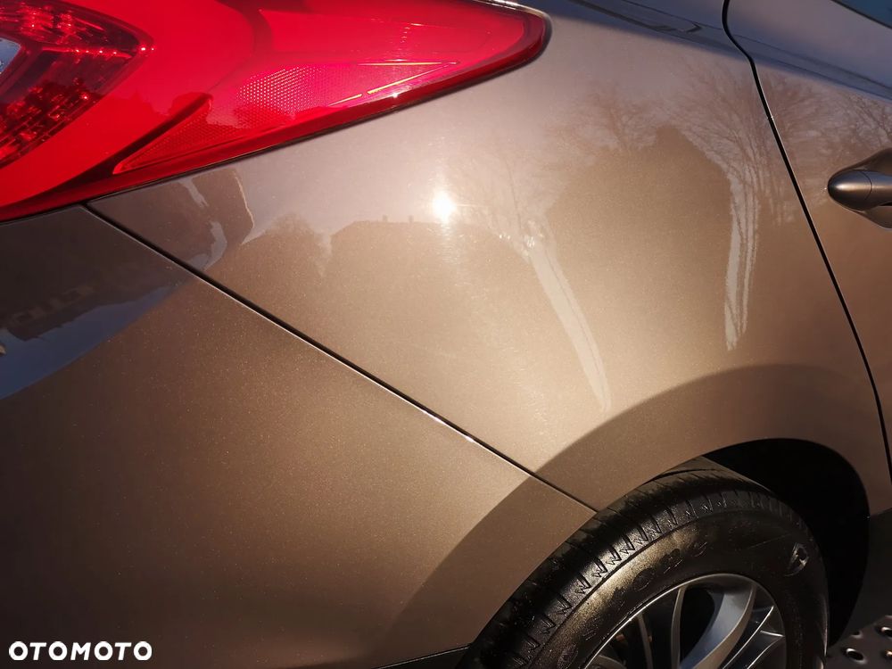 Hyundai ix35 1.6 2WD Comfort - 22