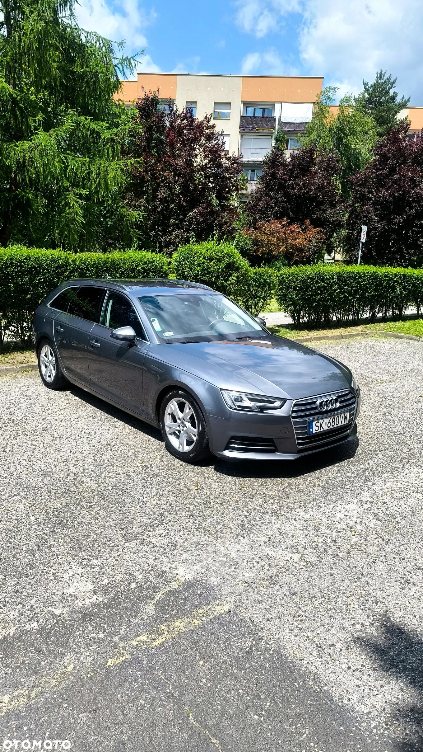 Audi A4 Avant 2.0 TDI ultra sport - 1