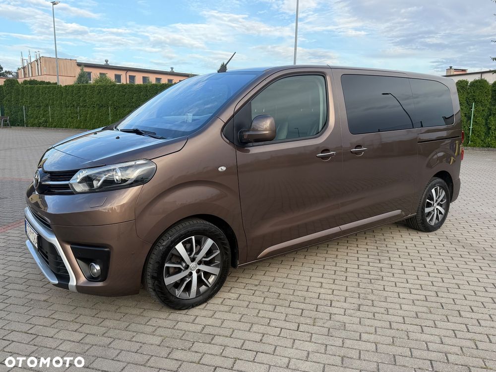 Toyota Proace Verso 2,0-l-D-4D L1 (7-Si.) Autm Executive - 20
