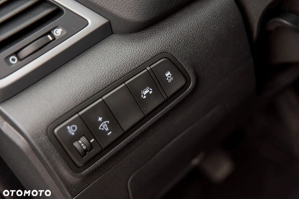 Hyundai Tucson 1.6 GDI BlueDrive Design 2WD - 33