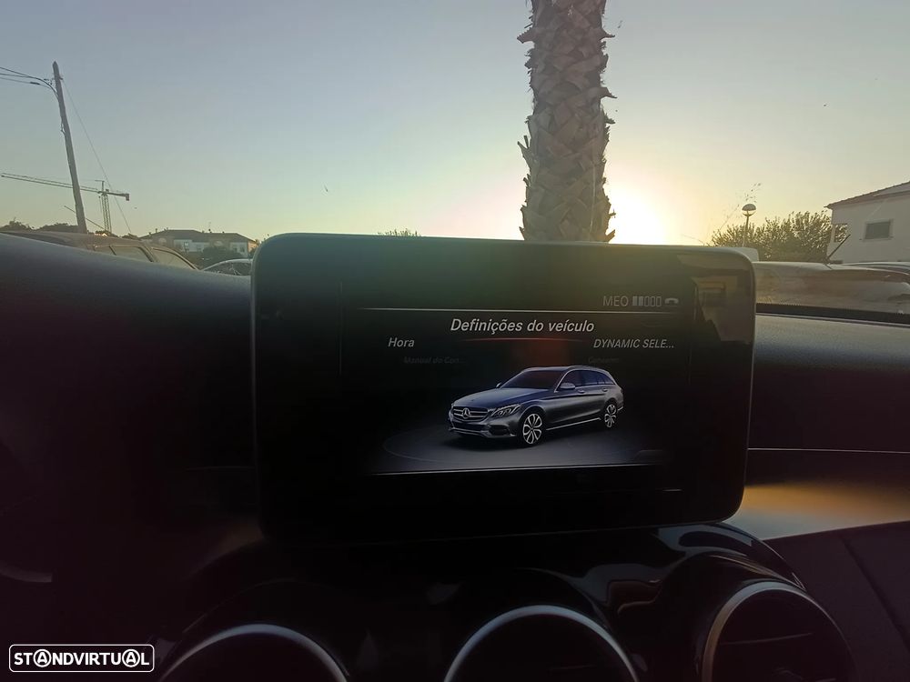 Mercedes-Benz C 220 - 12