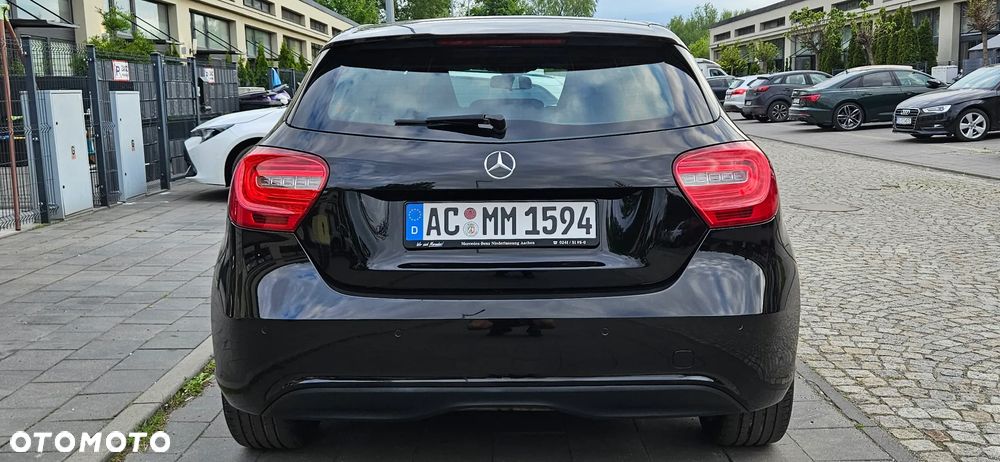 Mercedes-Benz Klasa A 180 (BlueEFFICIENCY) Style - 38