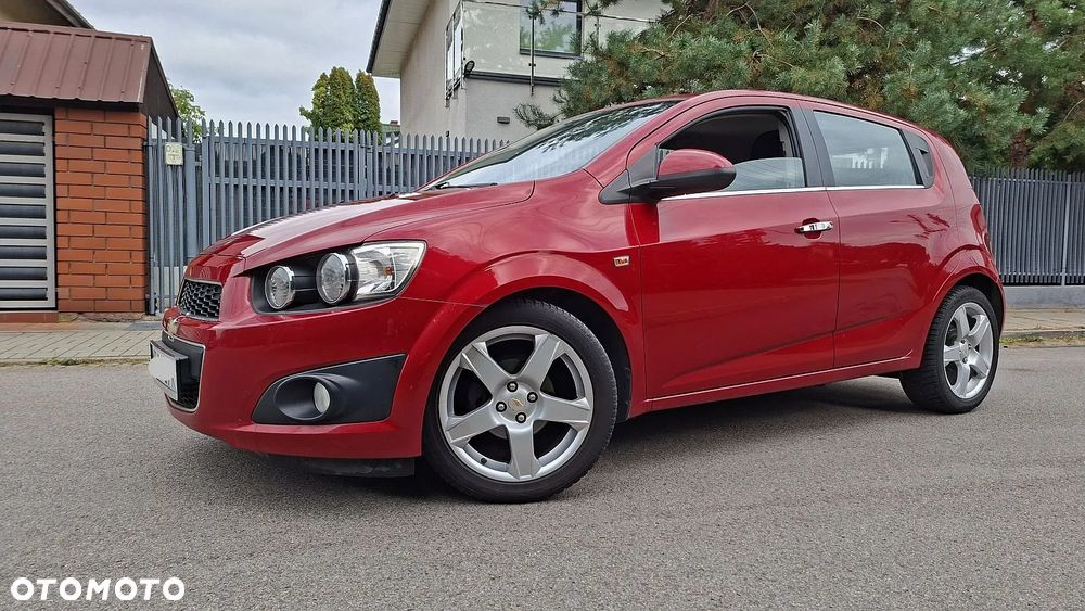 Chevrolet Aveo 1.4 16V LS - 23