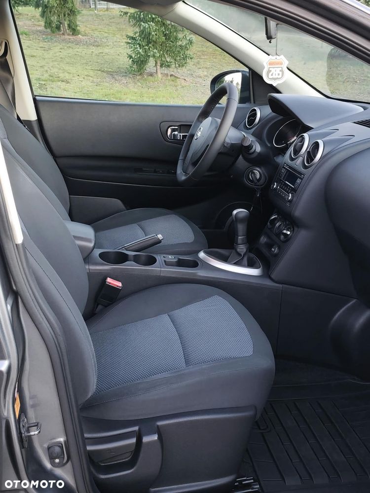 Nissan Qashqai 1.6 Visia - 10