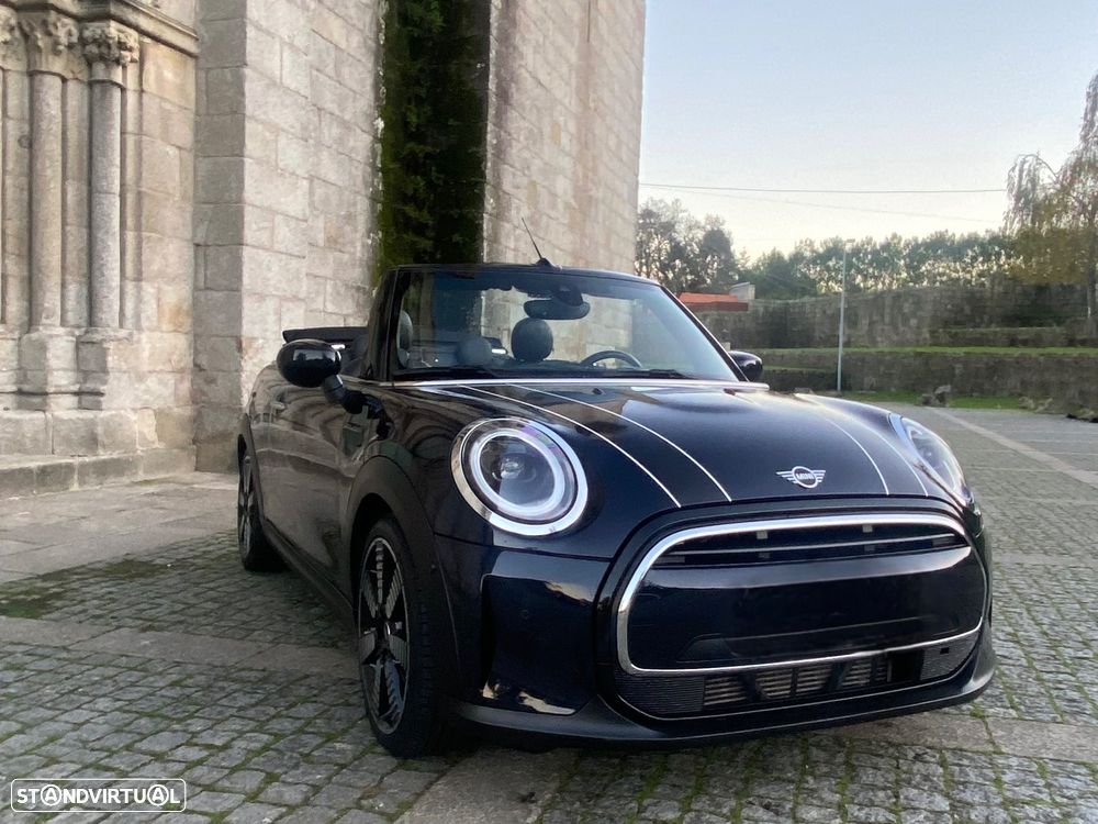 MINI Cabrio Cooper Premium Plus Essential Auto - 16