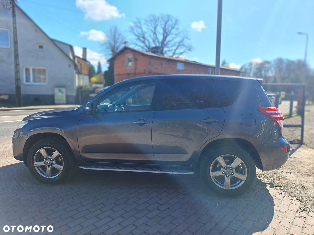 Toyota RAV4 2.2 D-4D 4x4 Comfort - 10