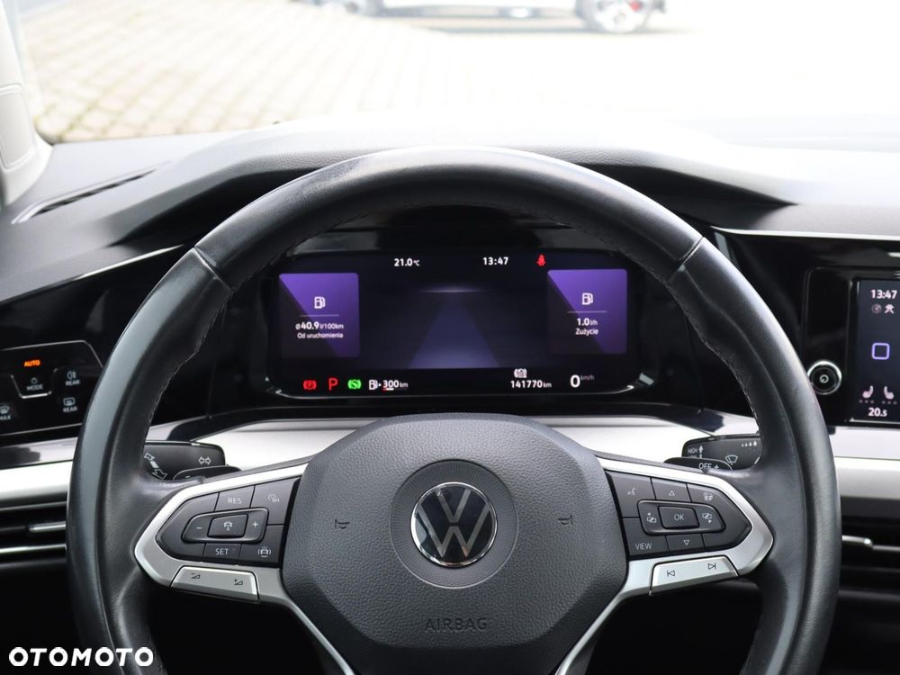 Volkswagen Golf - 9