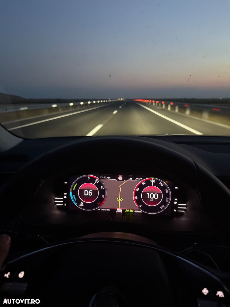 SKODA Superb 2021 — imagine 11