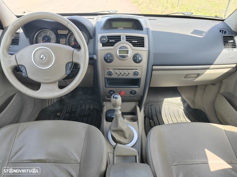 Renault Mégane Break 2.0 dCi SE Exclusive - 10