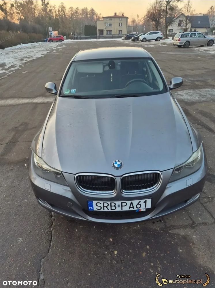 BMW Seria 3 318d - 9