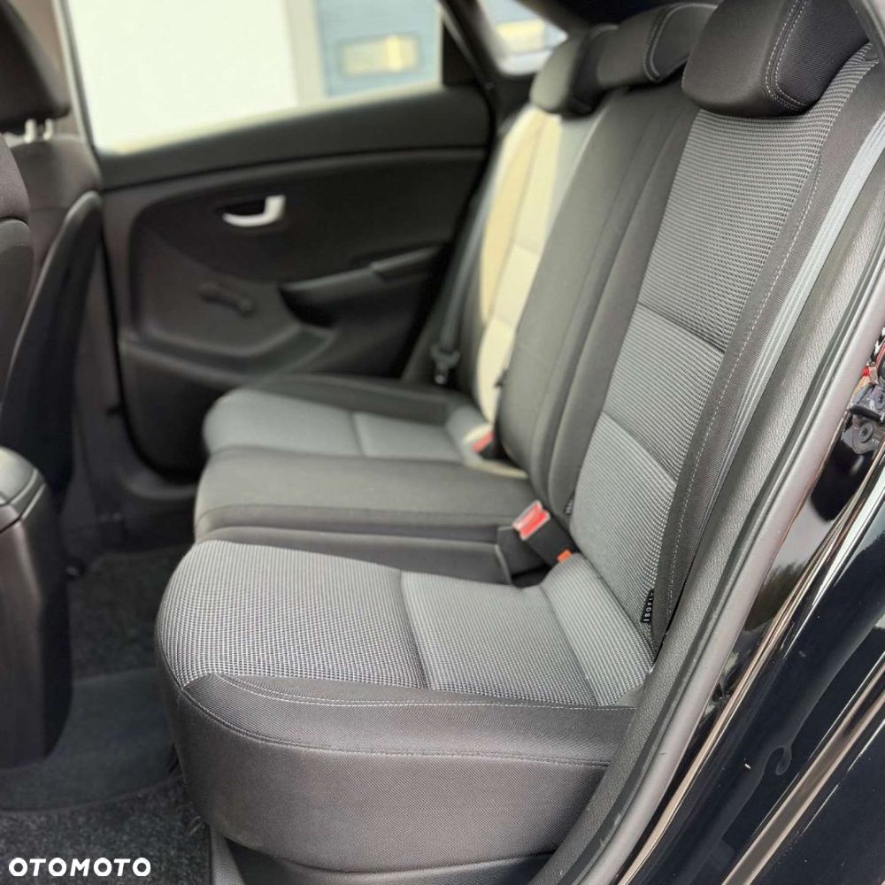 Hyundai i30 - 16