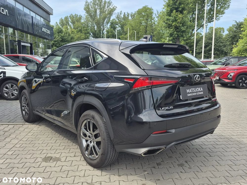 Lexus NX 300 Comfort AWD - 6