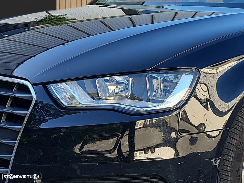 Audi A3 Sportback 1.6 TDI Attraction - 15