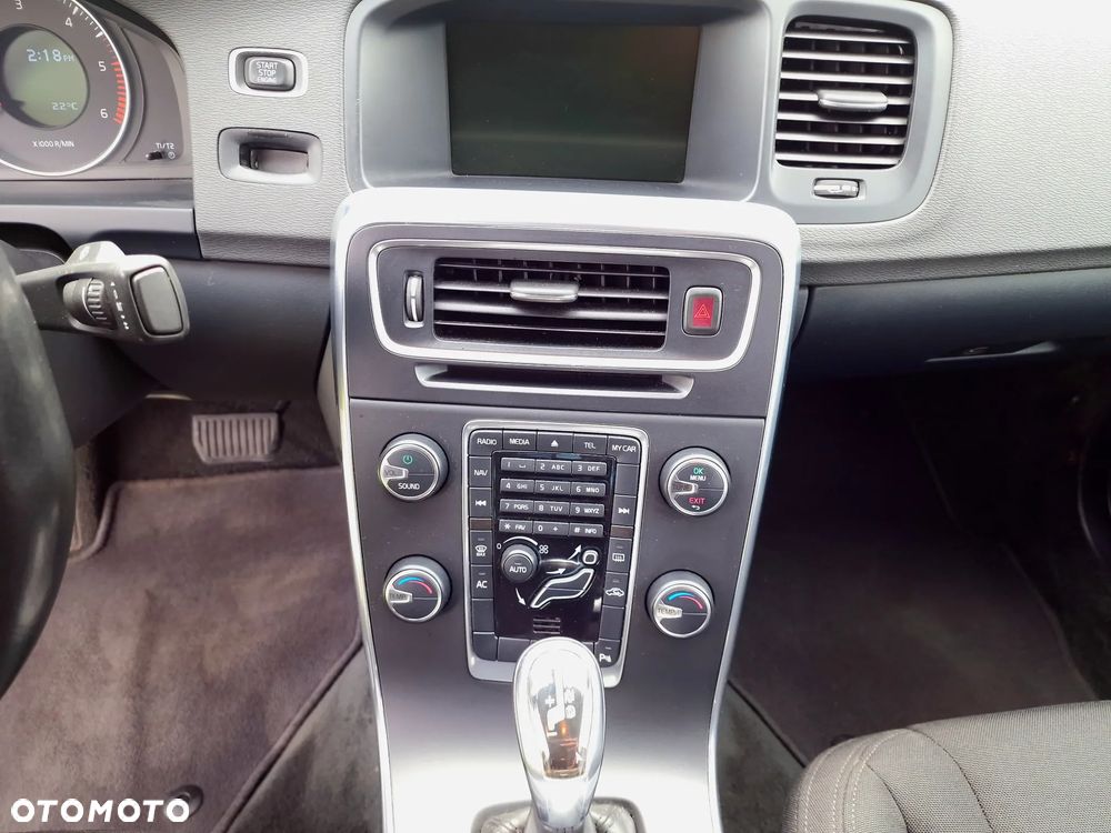 Volvo S60 D2 Kinetic - 22