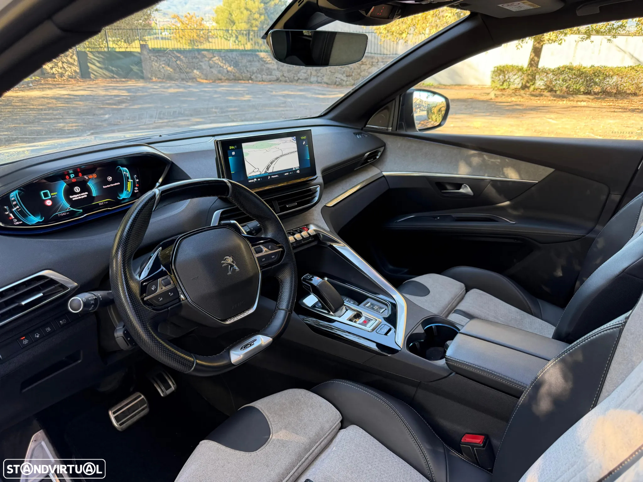 Peugeot 3008 1.6 Hybrid4 GT Pack e-EAT8 - 8