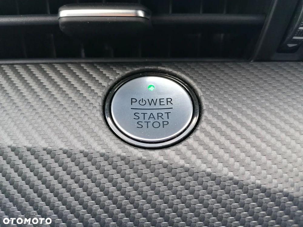 Ford Mustang Mach-E 98kWh AWD Premium - 32