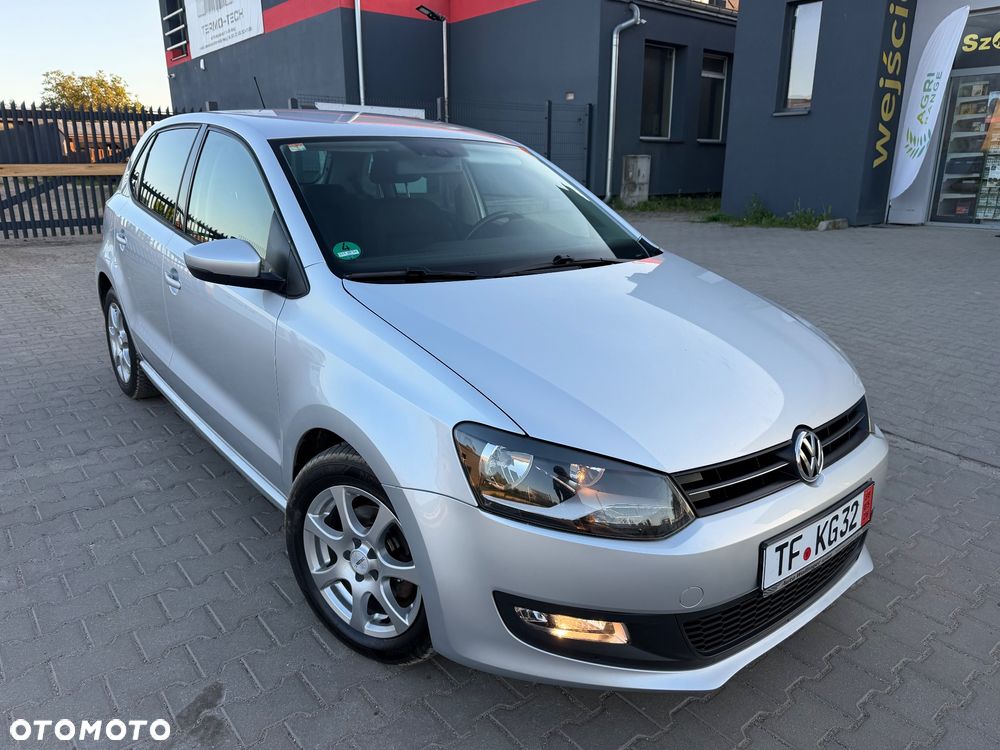 Volkswagen Polo - 1