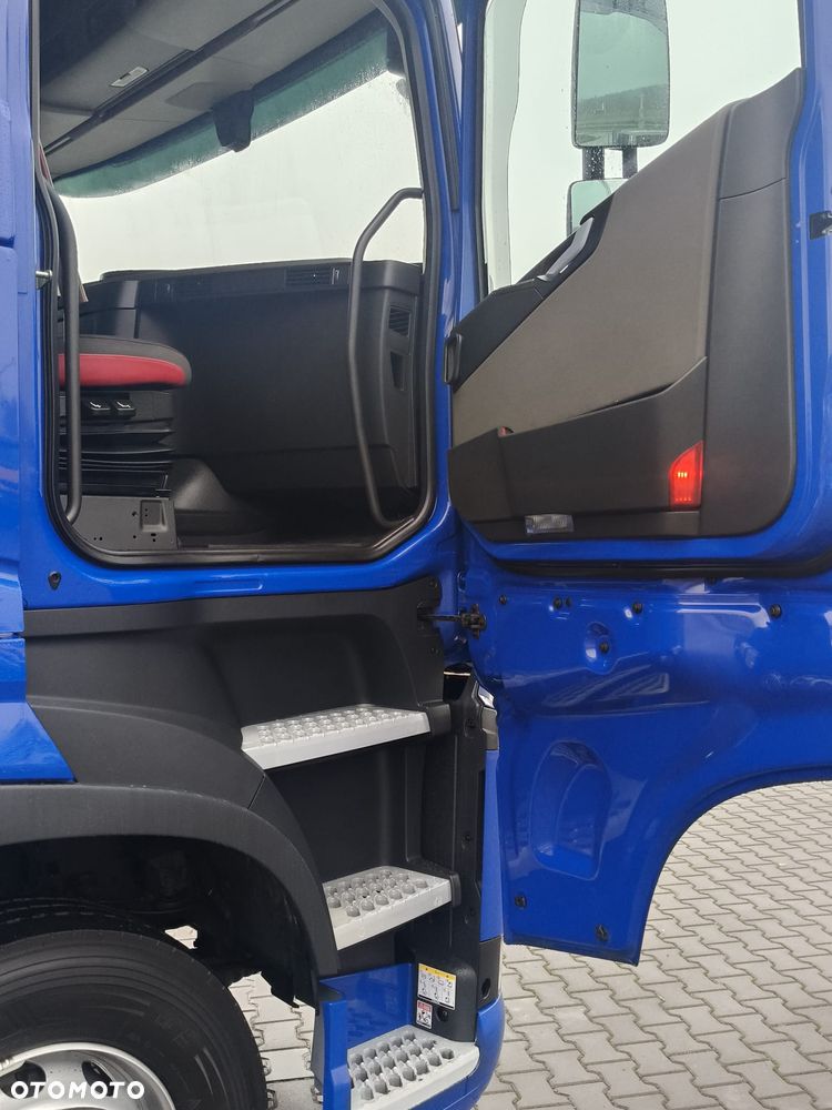 Volvo FH4 460 / EURO 6 / AUTOMAT / I -SHIFT / STANDARD / - 18