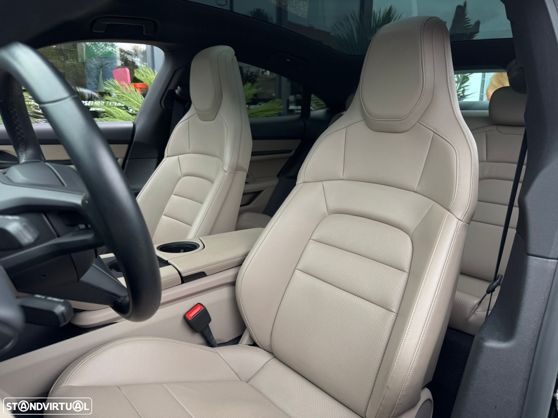 Porsche Taycan Standard - 15
