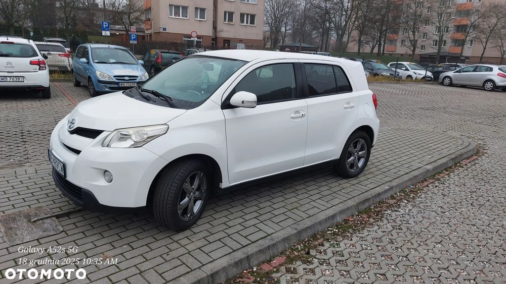 Toyota Urban Cruiser 1.4 D-4D 4x4 Life - 6