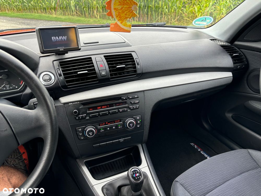 BMW Seria 1 118d - 8