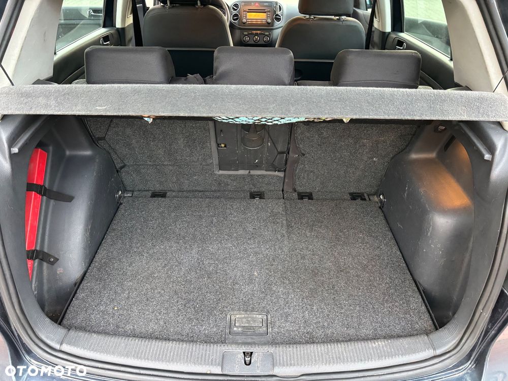 Volkswagen Golf Plus 1.6 FSI Comfortline - 9