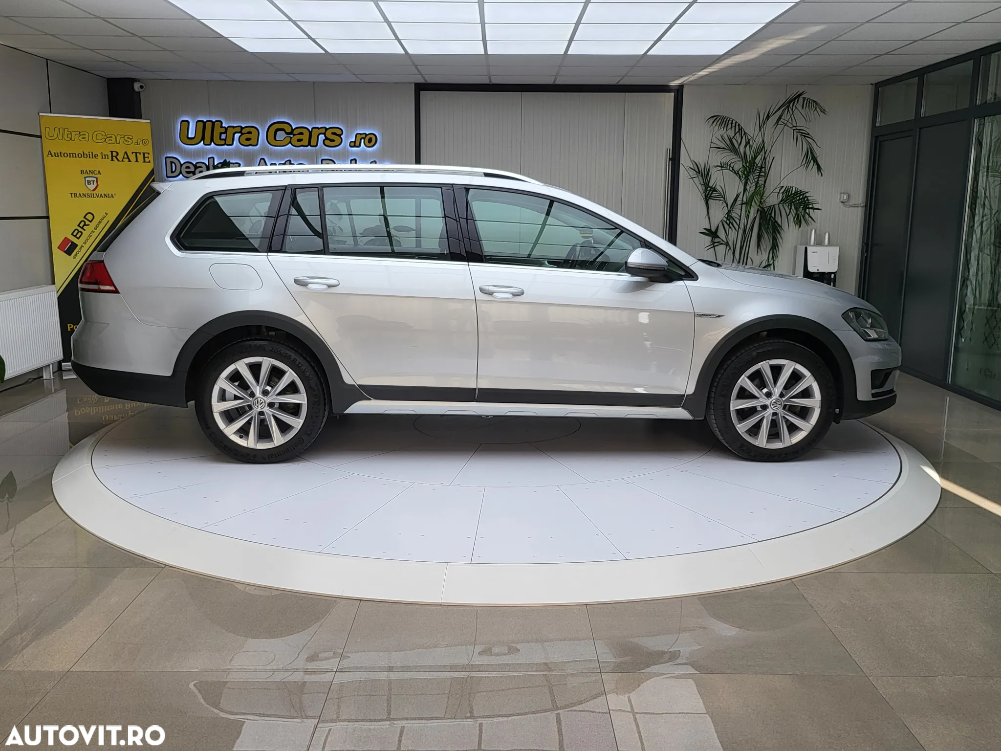 Volkswagen Golf Alltrack 1.6 TDI 4Motion BlueMotion Technol. - 6