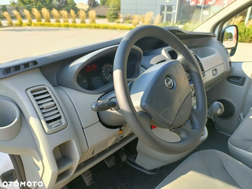 Opel Vivaro - 3