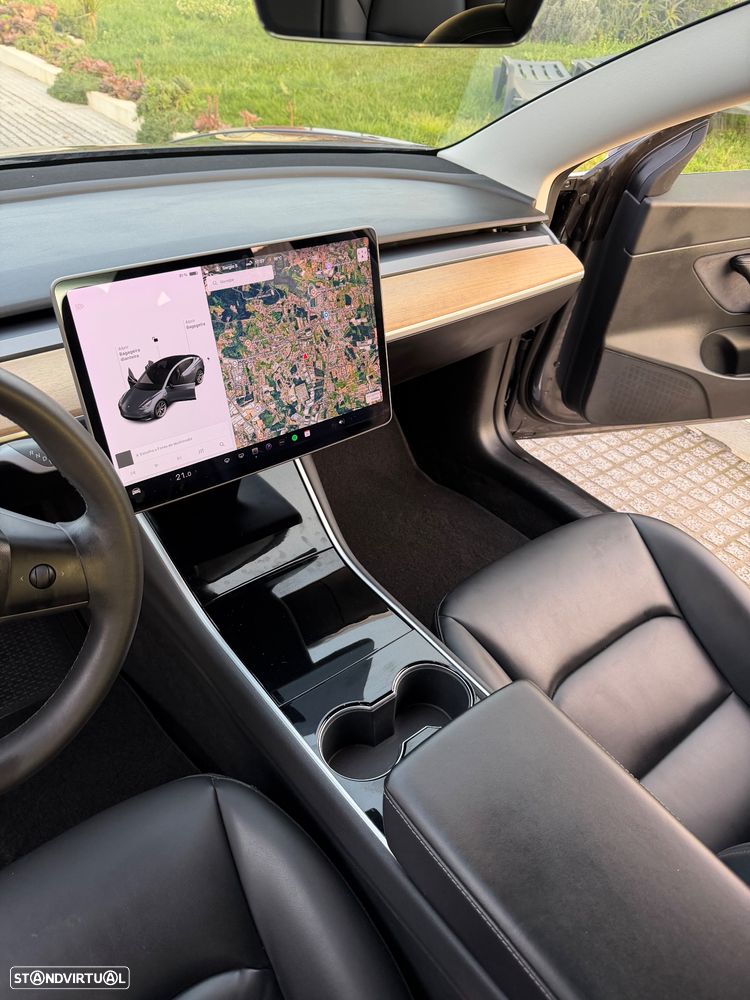 Tesla Model 3 Standard Range Plus RWD - 2