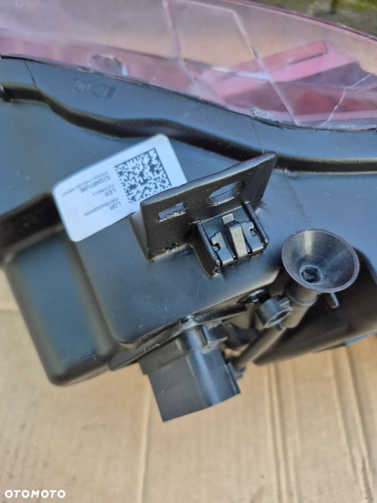 Ford Mustang lampa prawa JR3B-13005-BK - 6