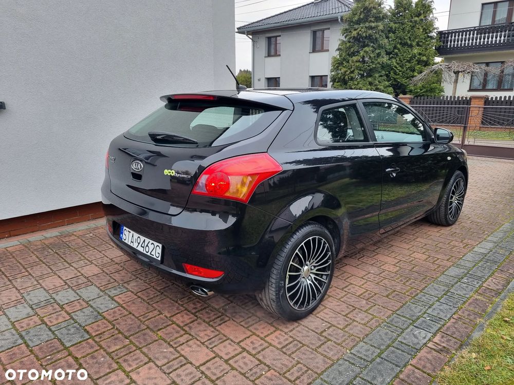 Kia ProCeed Pro_cee'd 1.4 Comfort + - 5