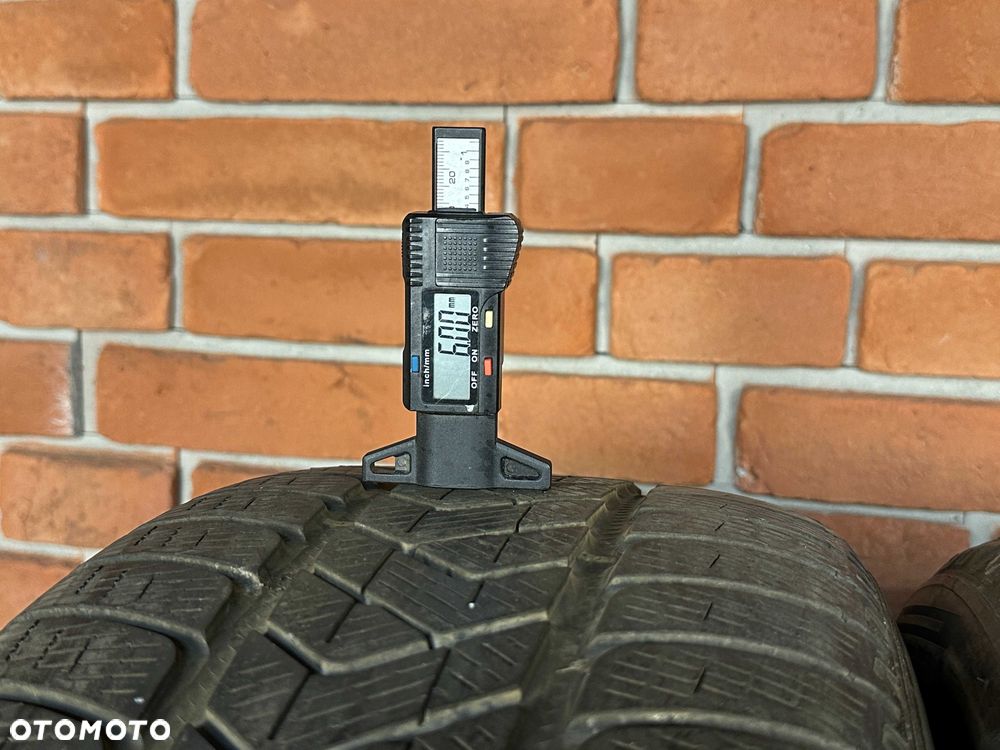 Opony Pirelli SottoZero 3 235/55R19 6mm 2021 - 5