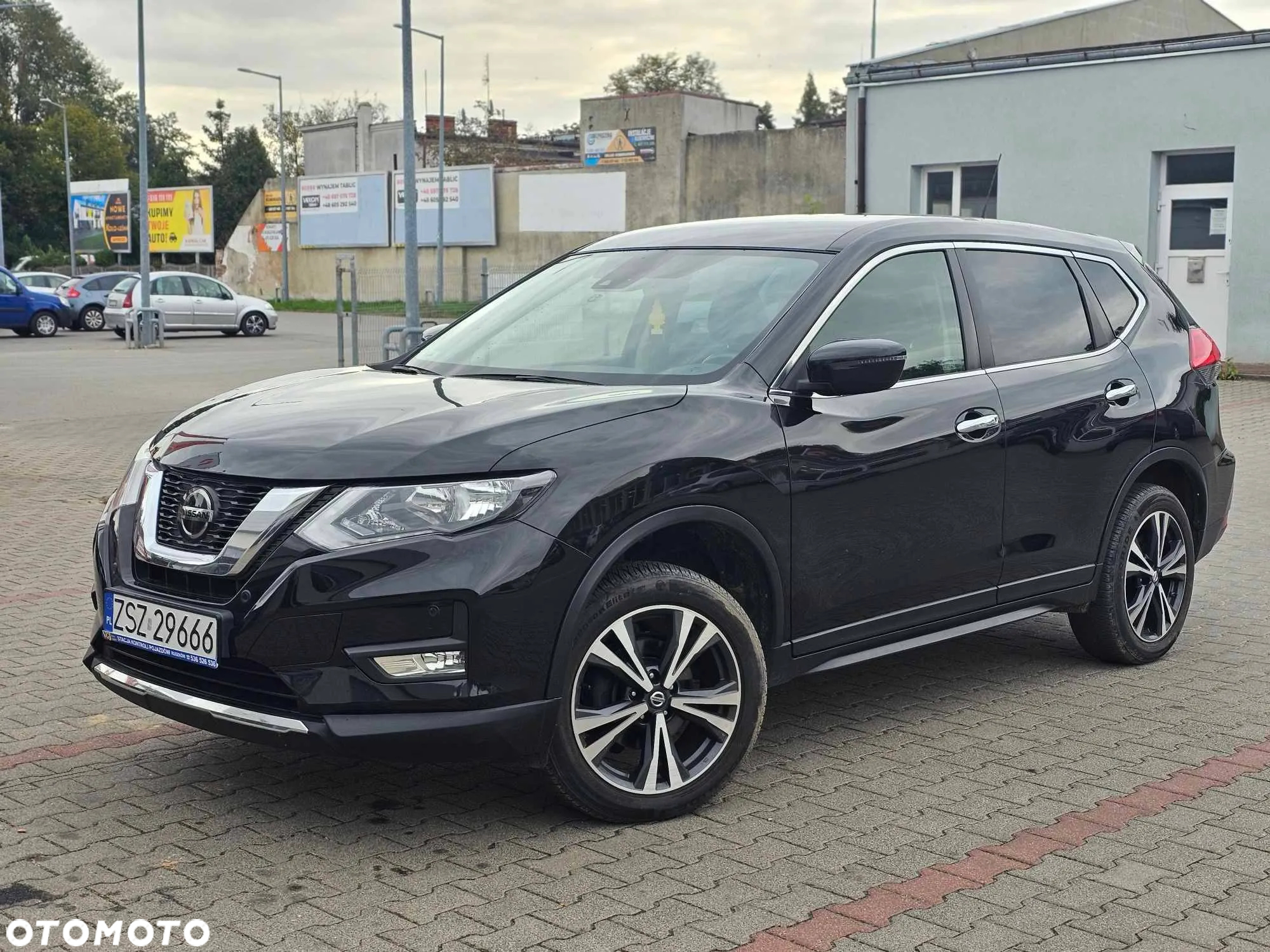 Nissan X-Trail 1.3 DIG-T N-Connecta 2WD DCT - 4