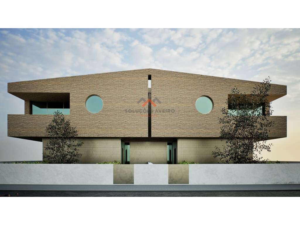 Terreno com projeto aprovado para 2 Moradias! - Grande imagem: 2/2