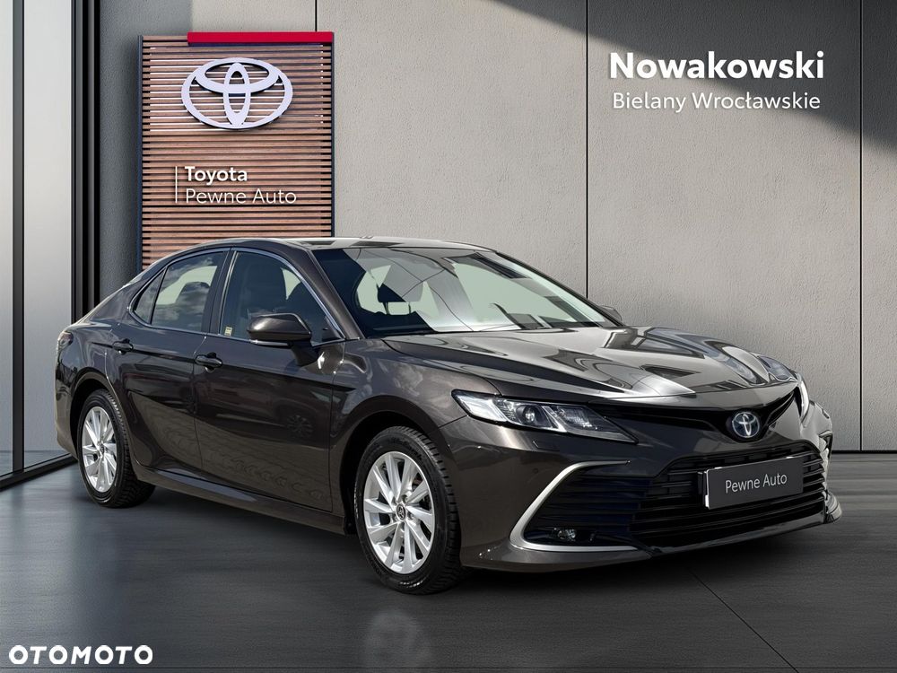 Toyota Camry 2.5 Hybrid Comfort CVT - 30