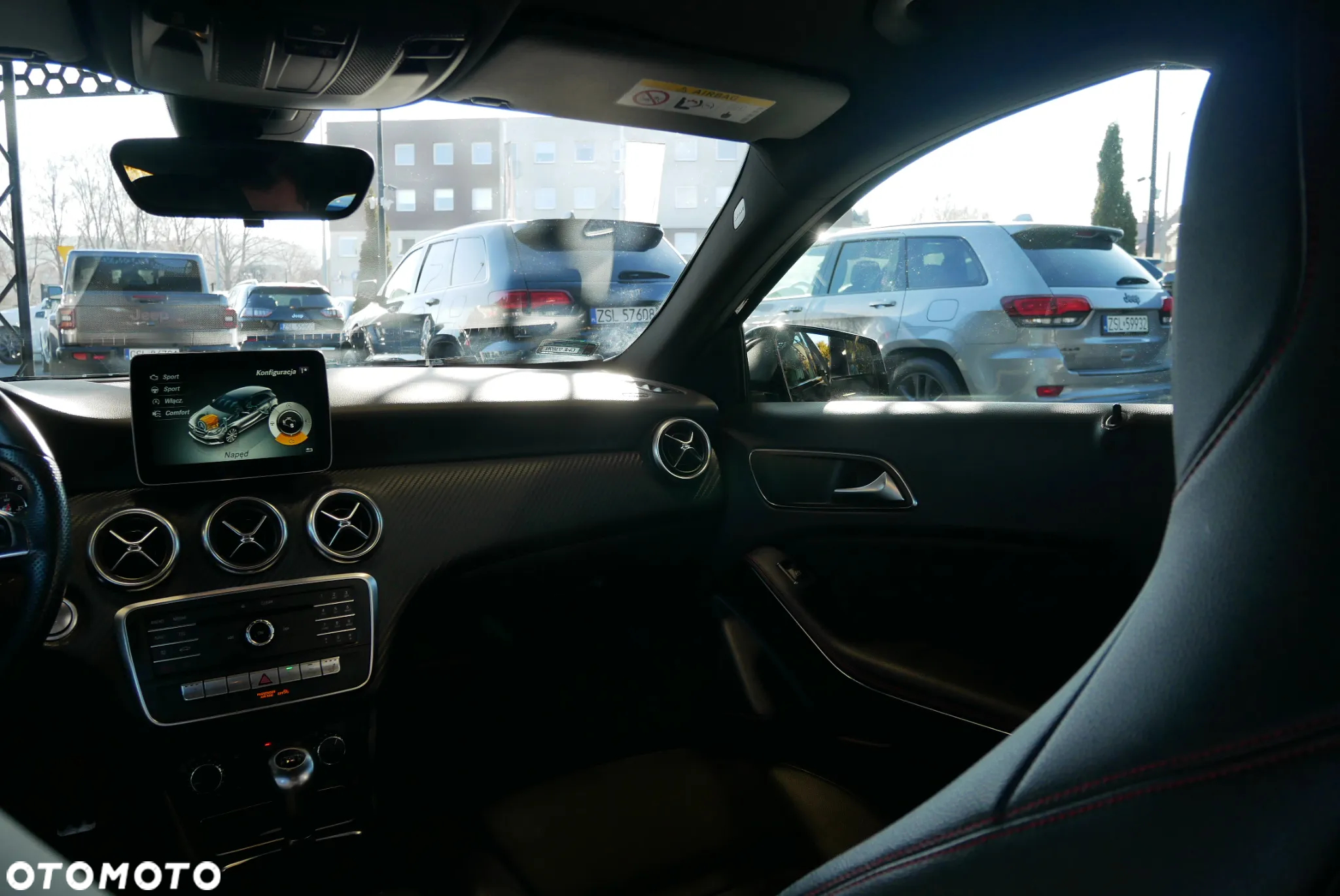 Mercedes-Benz Klasa A 180 AMG Line - 20